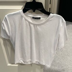 White cropped Zara tee